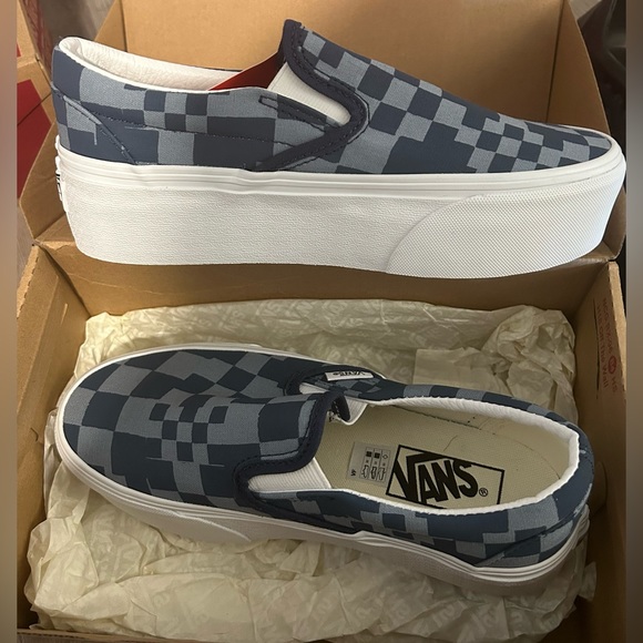 NIB Vans Classic Multi Check Stackform Shoe - Picture 3 of 4